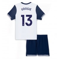 Maglia Calcio Tottenham Hotspur Destiny Udogie #13 Prima Divisa Bambino 2024-25 Manica Corta (+ pantaloncini)